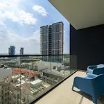 Spacious Jvc 1Br With Crib - Balcony&Park Walks
